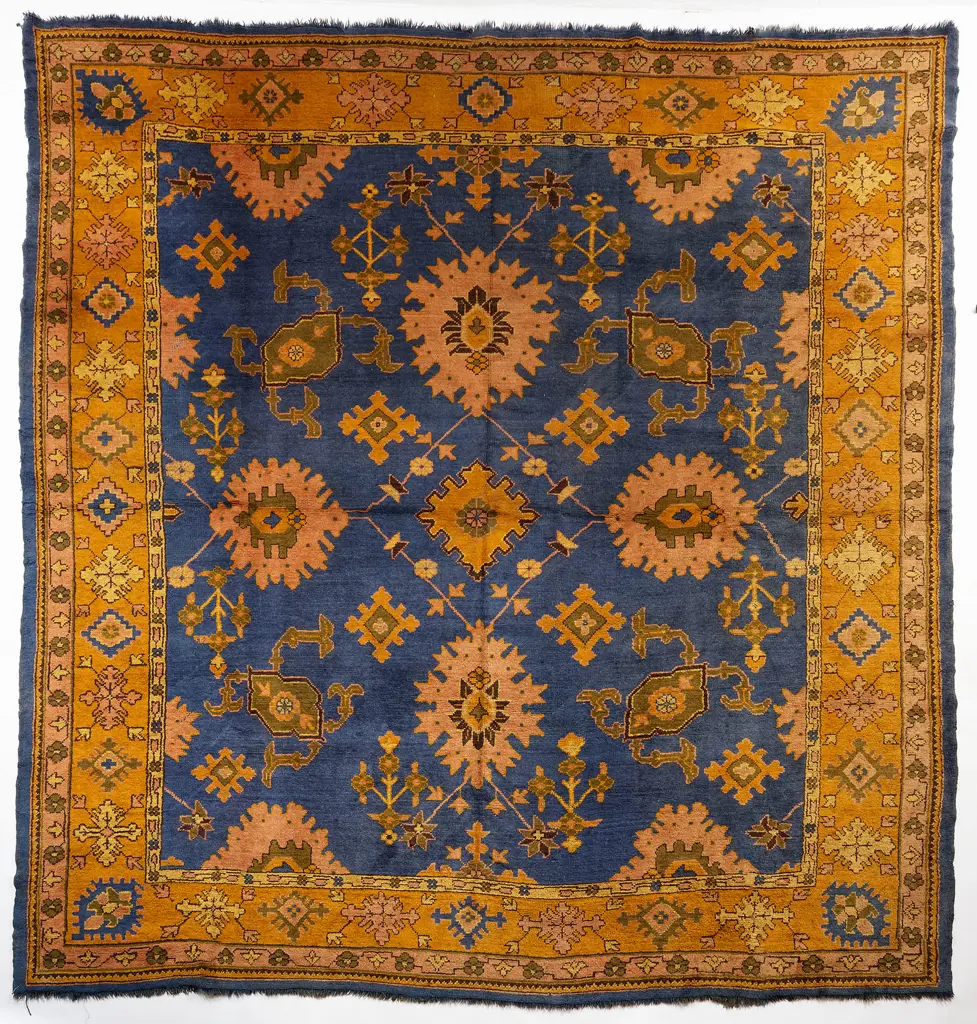 An important and early 20thC rare hand-knotted carpet attributed to the Donegal Carpet Workshops Killybegs - Ireland, Image 1++